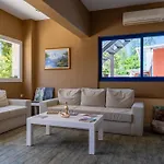 Vliho Bay Boutique Hotel 3*