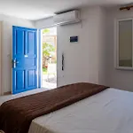 Hotel Vliho Bay Boutique Yénion