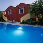 Hotel Vliho Bay Boutique 3*