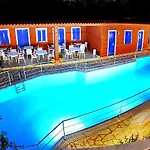Vliho Bay Boutique Yénion
