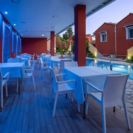 فندق Vliho Bay Boutique 3*