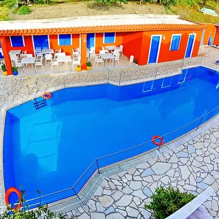 فندق Vliho Bay Boutique 3*