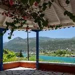 Vliho Bay Boutique Szálloda