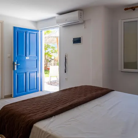 Hotel Vliho Bay Boutique Yénion