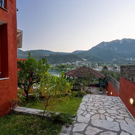 Vliho Bay Boutique Hotel