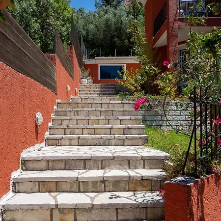 Vliho Bay Boutique Hotel 3*