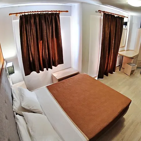 Hotel Vliho Bay Boutique Yénion