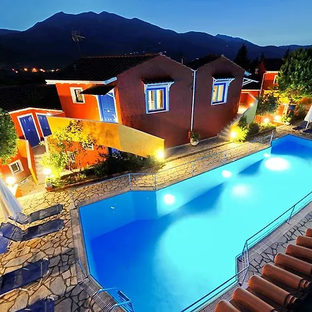 Vliho Bay Boutique Yénion