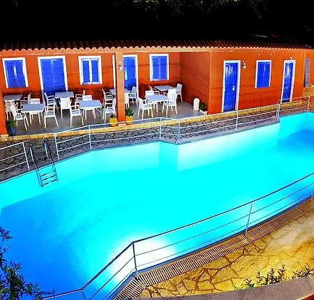 Vliho Bay Boutique Yénion